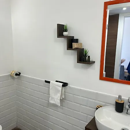 Appartement 106 *